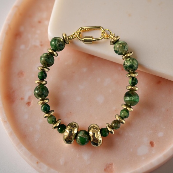 Live Share Show - Picture 2 of 3